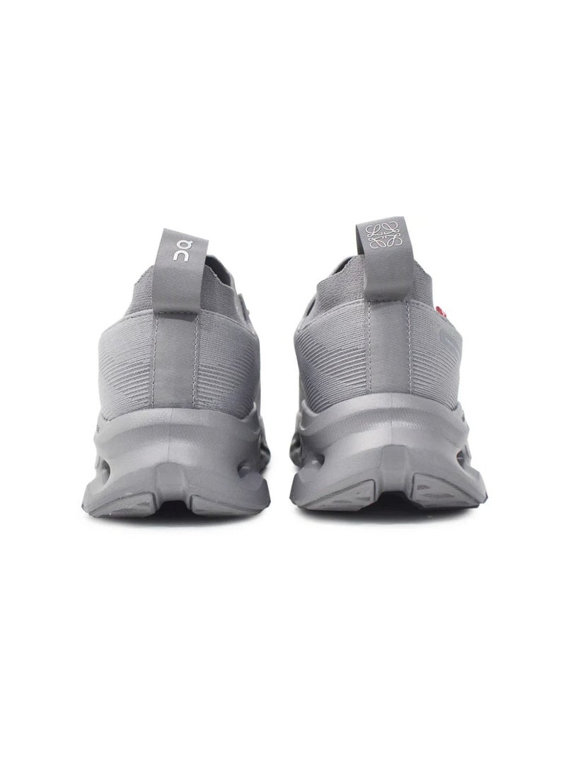 On Running On  Running - Image 3